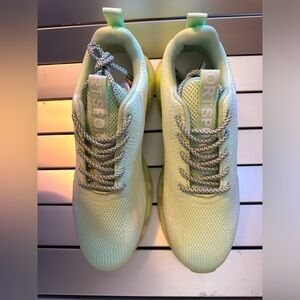 Men’s Fluorescent Green Athletic Running Shoes